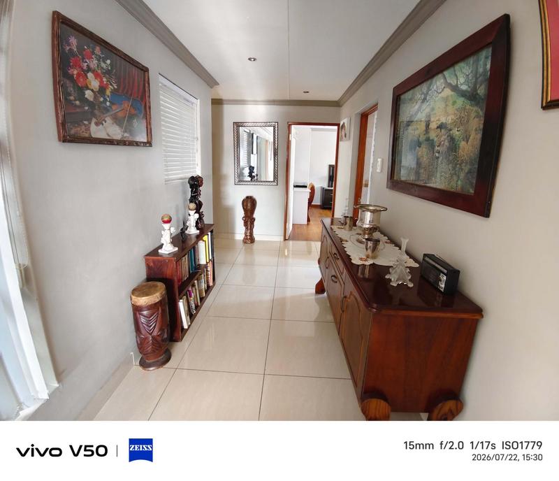 3 Bedroom Property for Sale in Reebok Western Cape
